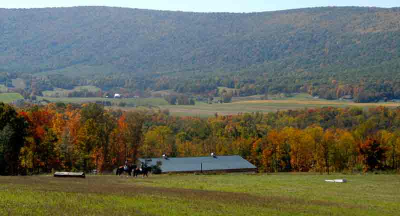 Evonly Equestrian Center